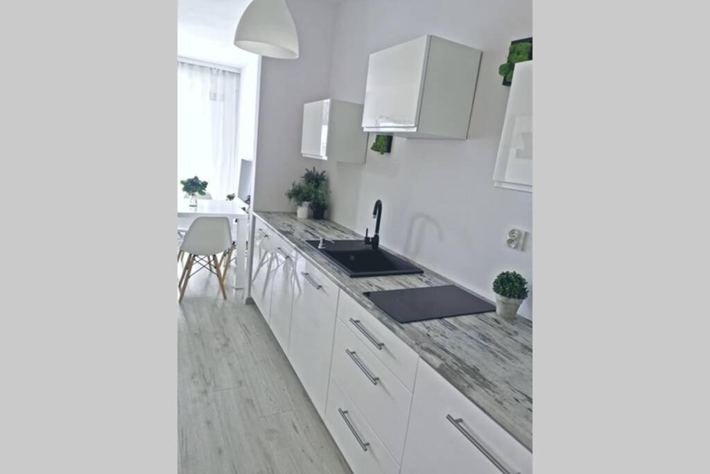 Green Apartment Promenada Gwiazd- Widok Na Morze. Miedzyzdroje Exterior photo